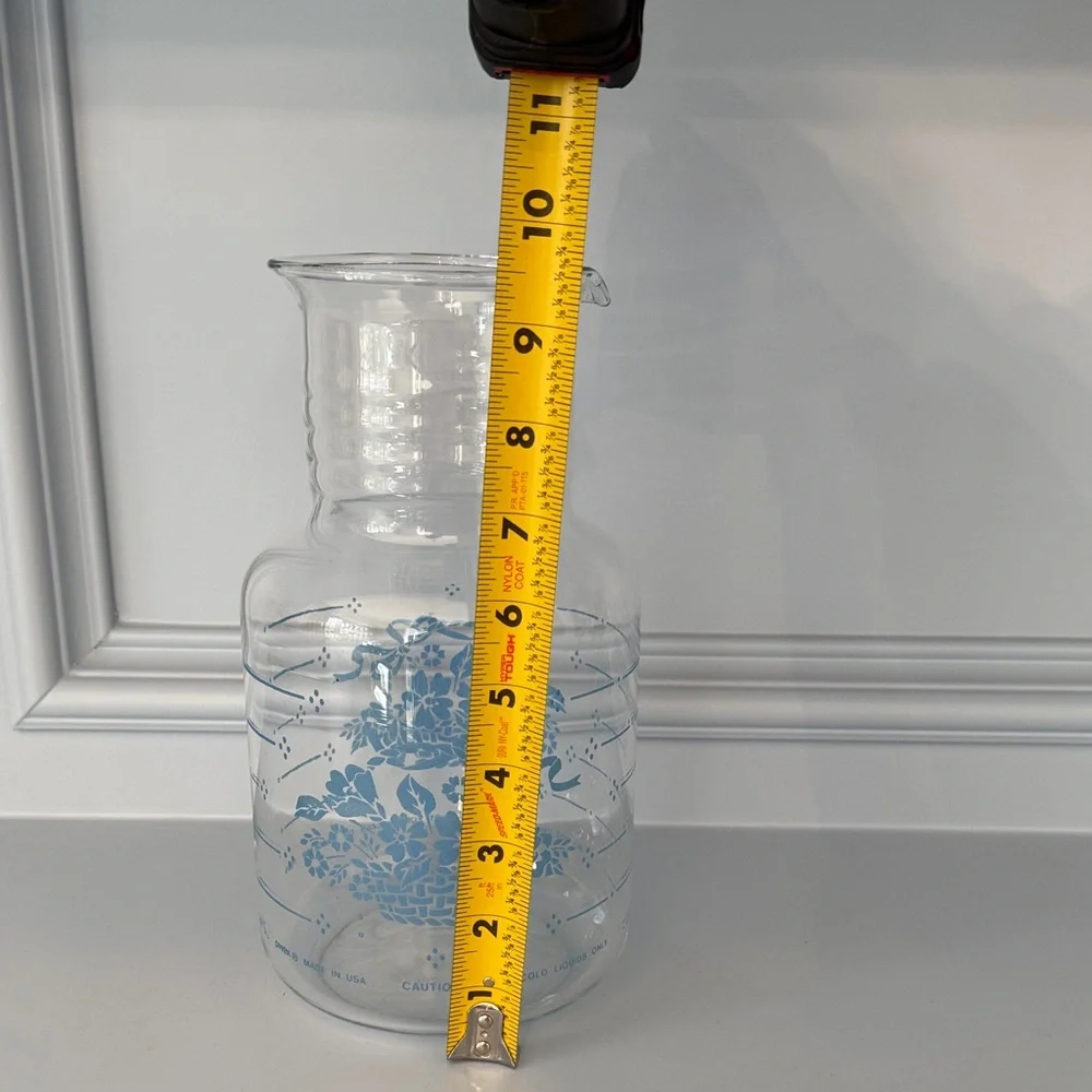 Pyrex Vintage Glass Pitcher with Cornflower Blue Pattern - Picture 3 of 9